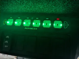 AUXBEAM Light Controller