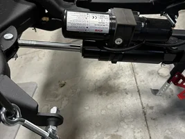 84" Glacier Pro Plow Hydraulic Swivel Short-term Fix