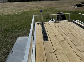 E-tracks for trailer