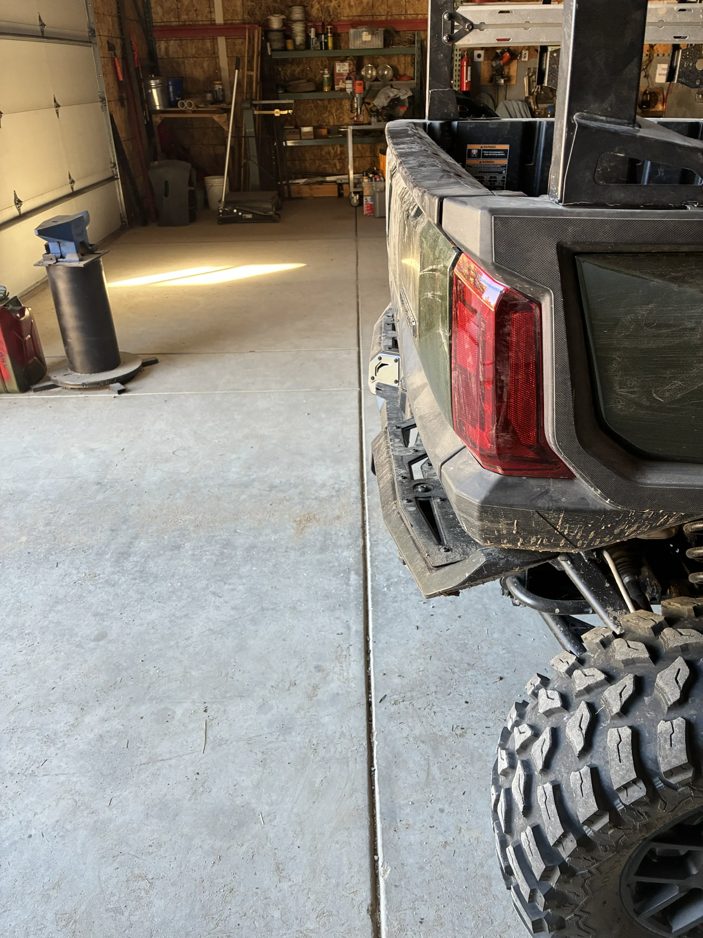POLARIS BUMPER 2.webp